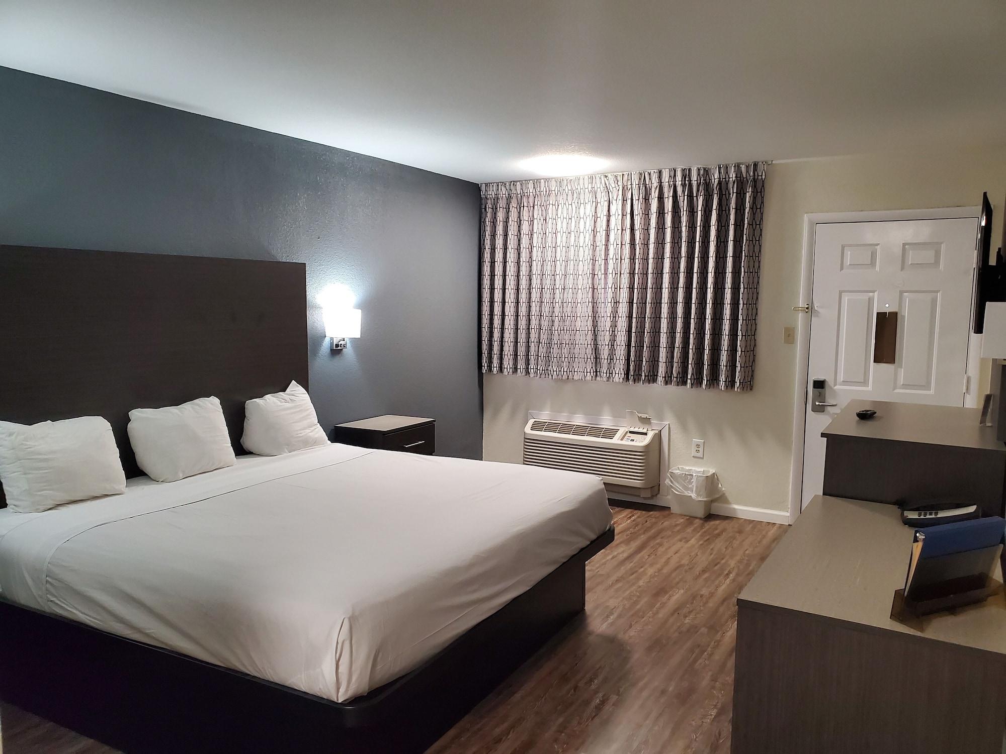 Days Inn By Wyndham Lawton Eksteriør bilde